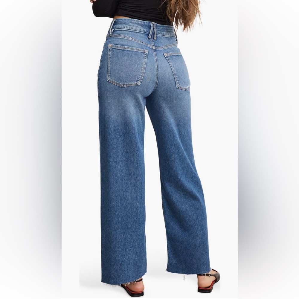 GOOD AMERICAN Good Skate Cropped Wide Jeans - Picture 3 of 15